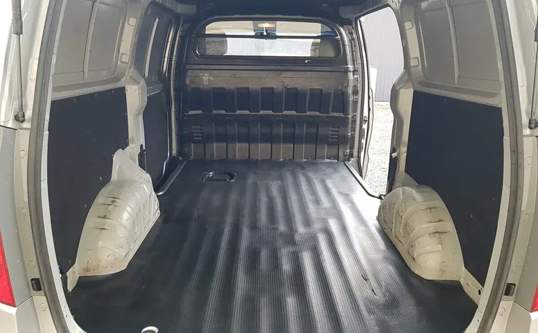 Hyundai Grand Starex I