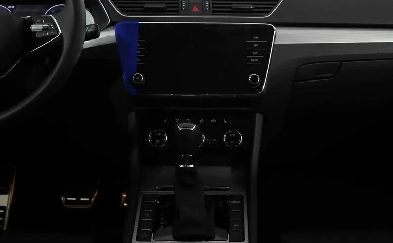Skoda superb робот 2021 с пробегом 16 254 км