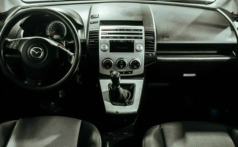 Mazda 5