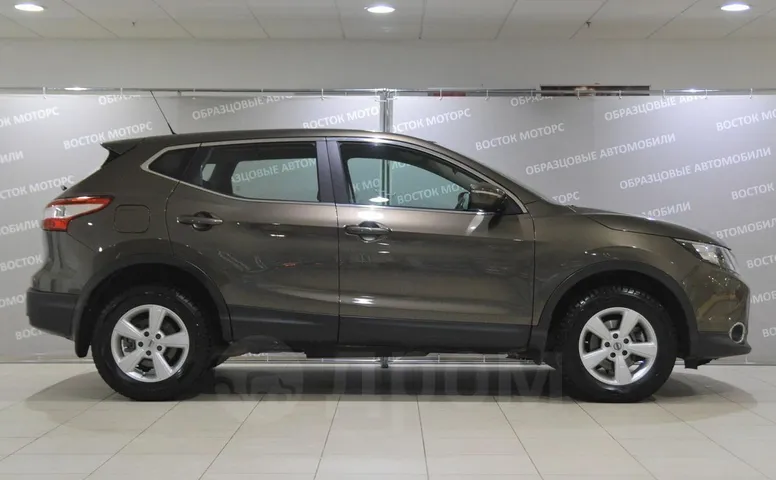 Nissan Qashqai, 2 поколение