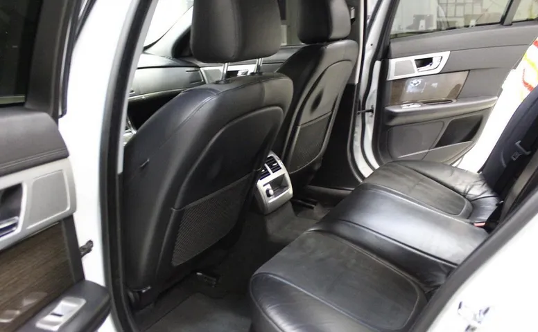 Jaguar XF I Рестайлинг