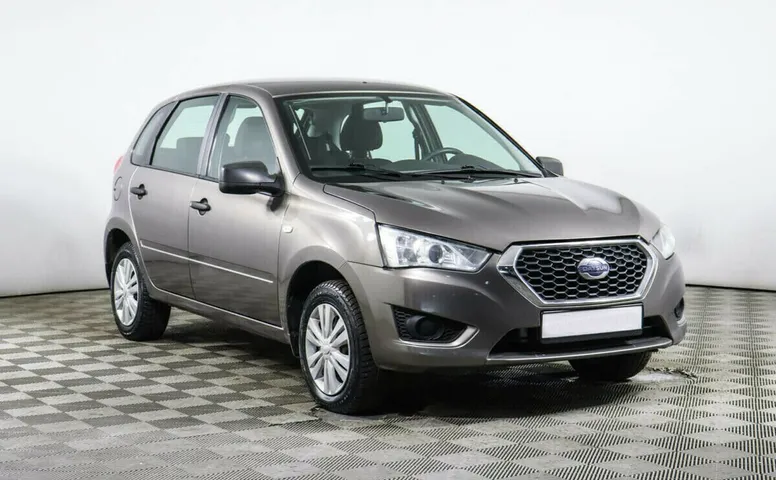 Datsun mi-do