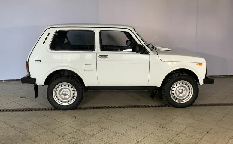 LADA (ВАЗ) 2121 1.7 MT (83 л.с.) 4WD