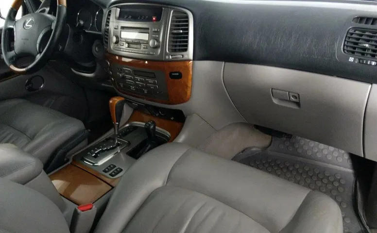  Lexus LX