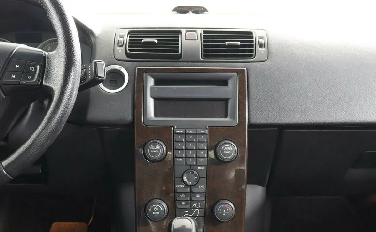 Volvo S40 II