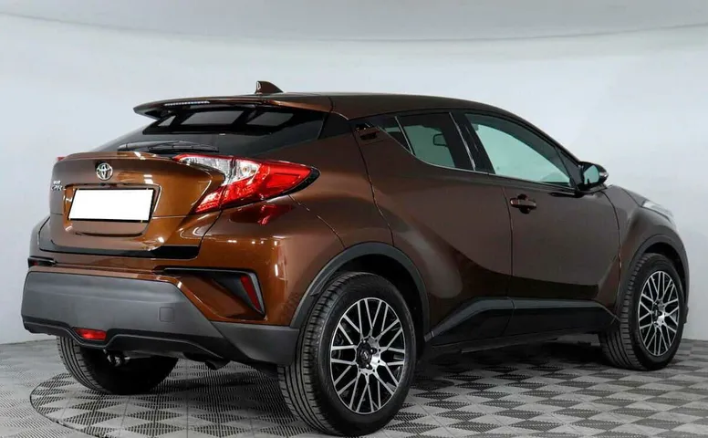 Toyota c-hr cvt 2019 с пробегом 44 837 км