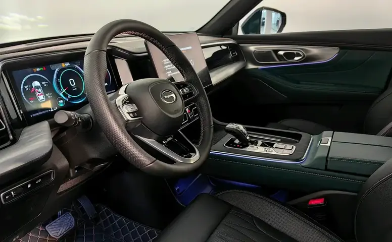 GAC GS8