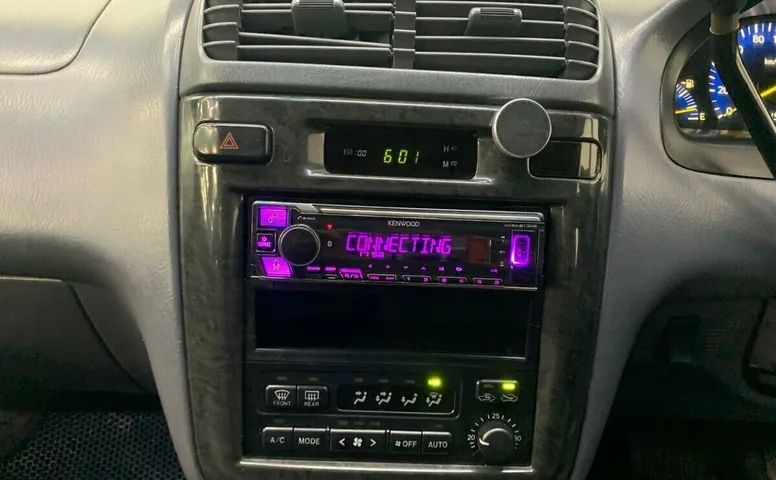 Toyota Ipsum, 2 поколение