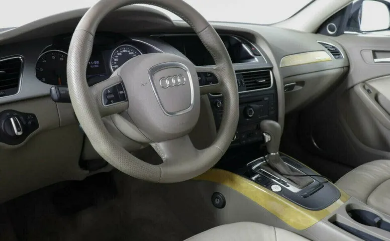 Audi A4 3.2 Автомат