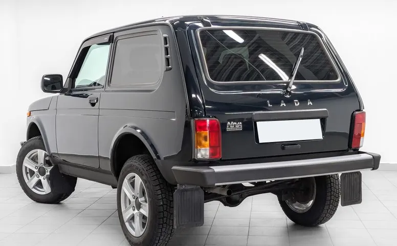 Niva Legend