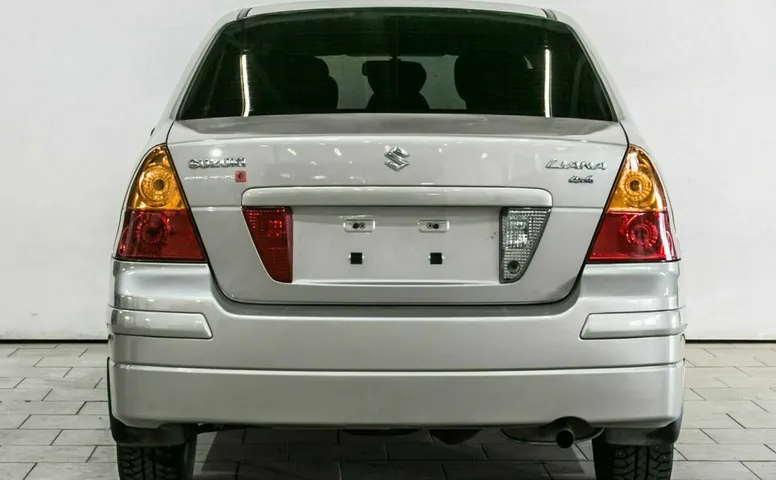 Suzuki liana