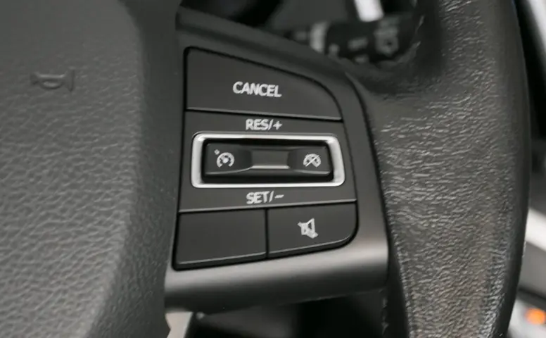 DongFeng AX7