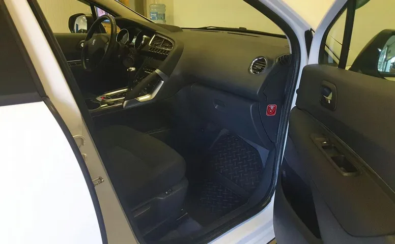 Peugeot 3008 I