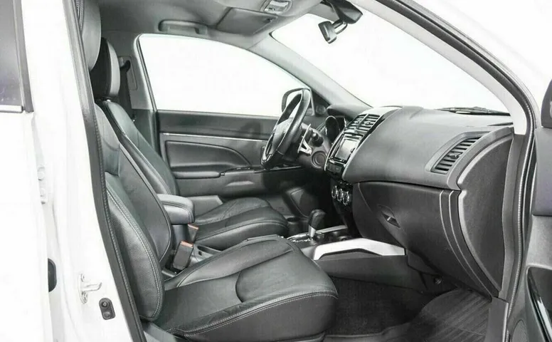 Peugeot 4008