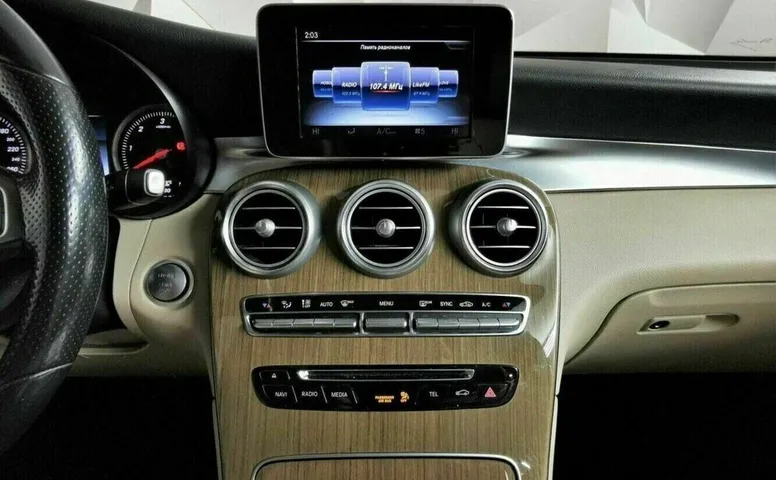 Mercedes-benz glc