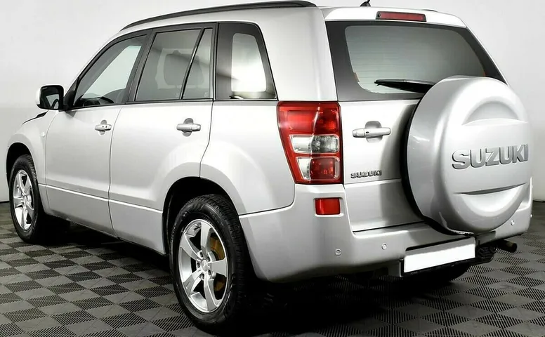 Suzuki grand vitara